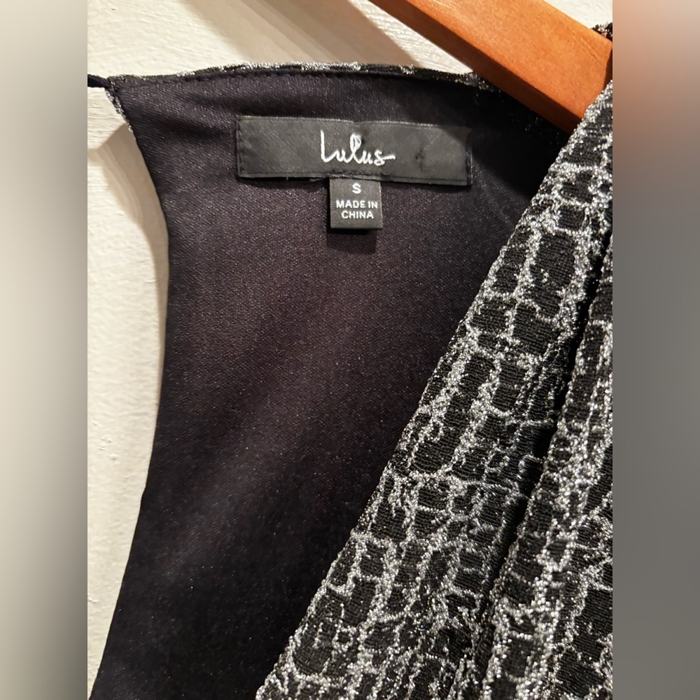 Lulu's Black and White Sheath Dress Puff Sleeve sparkle formal form fit holiday - Picture 4 of 13